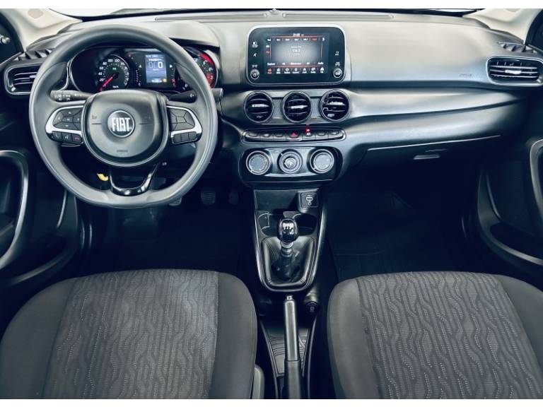 FIAT - CRONOS - 2021/2022 - Roxa - R$ 66.990,00