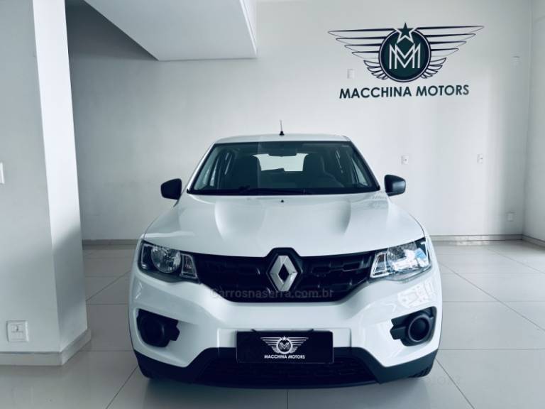 RENAULT - KWID - 2017/2018 - Branca - R$ 34.990,00