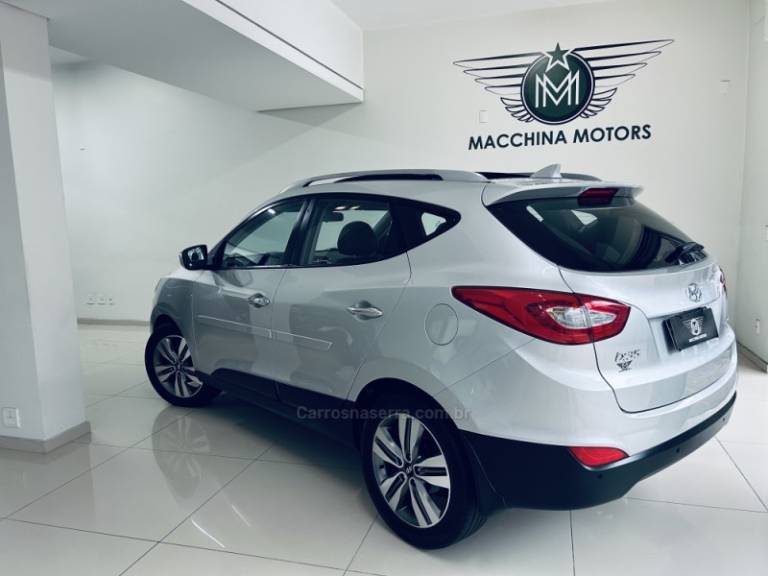 HYUNDAI - IX35 - 2016/2017 - Prata - R$ 86.990,00