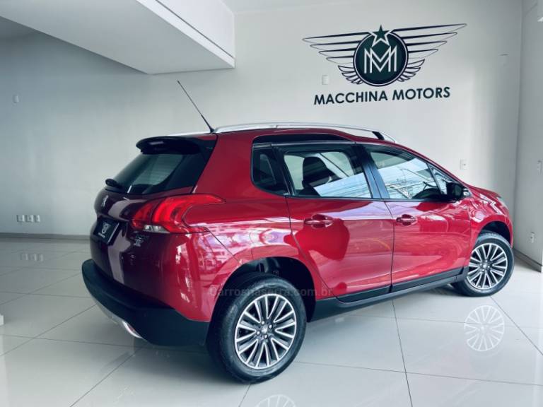 PEUGEOT - 2008 - 2018/2018 - Vermelha - R$ 59.990,00
