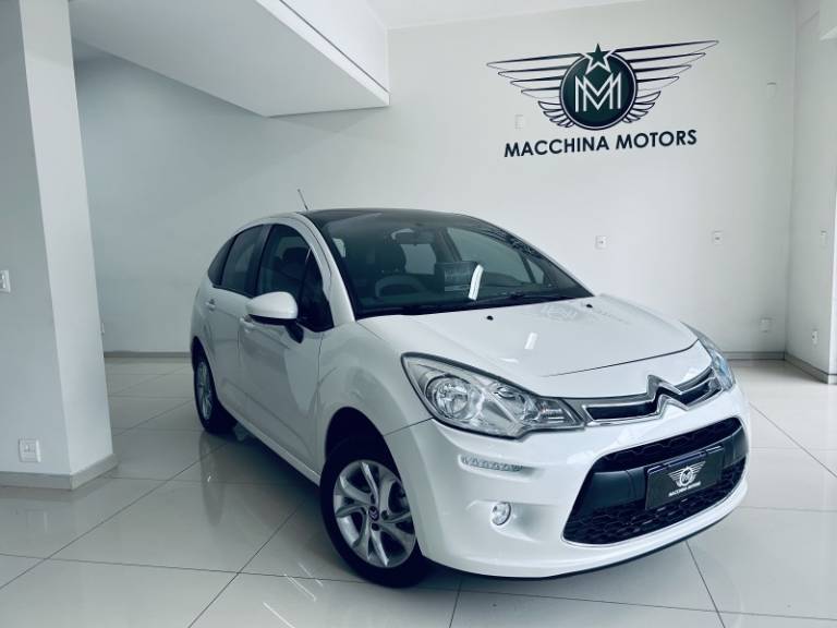 CITROËN - C3 - 2014/2015 - Branca - R$ 41.990,00