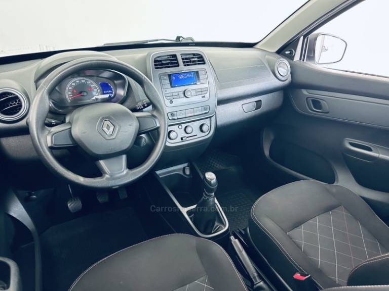 RENAULT - KWID - 2017/2018 - Branca - R$ 34.990,00