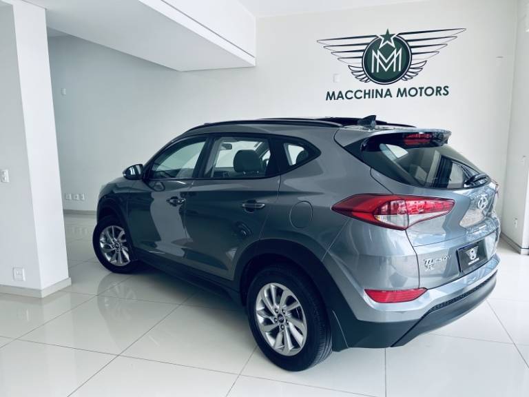 HYUNDAI - TUCSON - 2017/2018 - Cinza - R$ 98.990,00