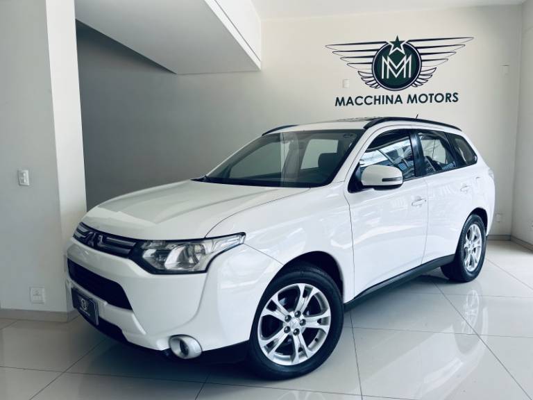 MITSUBISHI - OUTLANDER - 2014/2015 - Branca - R$ 71.990,00