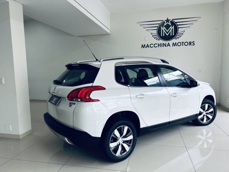 PEUGEOT - 2008 - 2017/2018 - Branca - R$ 63.990,00