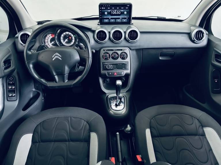 CITROËN - C3 - 2014/2015 - Branca - R$ 41.990,00