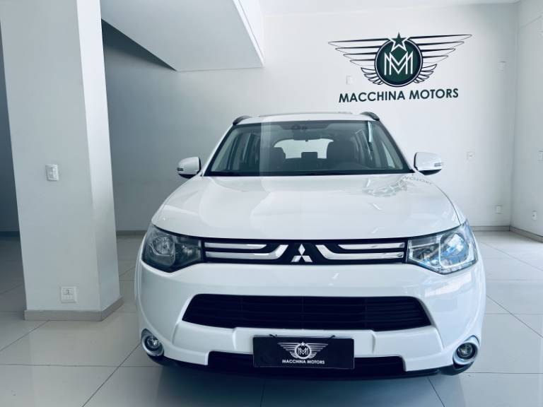 MITSUBISHI - OUTLANDER - 2014/2015 - Branca - R$ 71.990,00