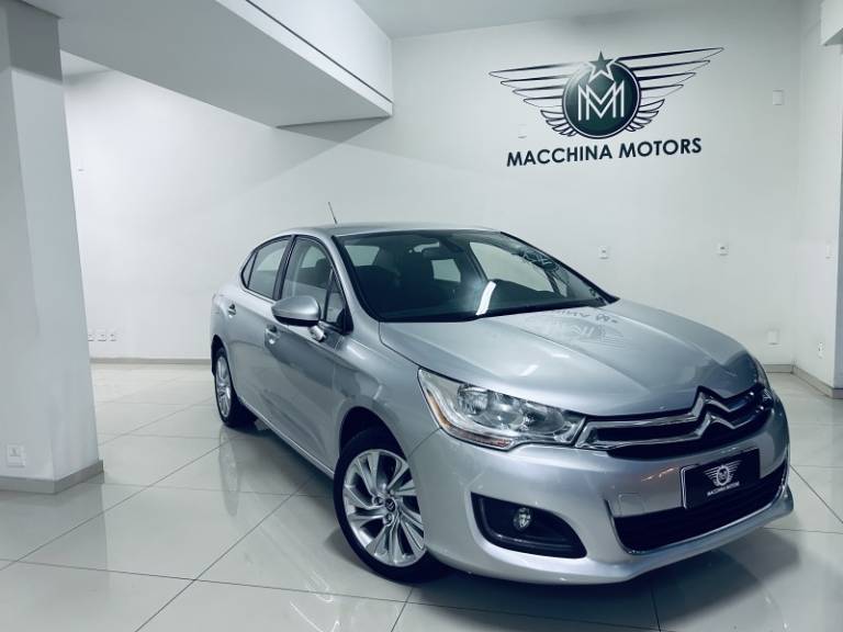 CITROËN - C4 LOUNGE - 2015/2016 - Prata - R$ 52.990,00