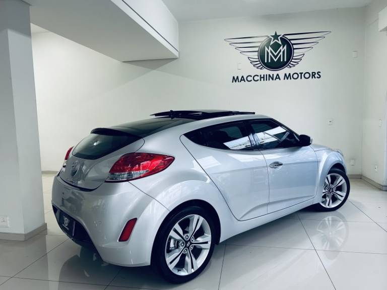 HYUNDAI - VELOSTER - 2012/2013 - Prata - R$ 60.990,00