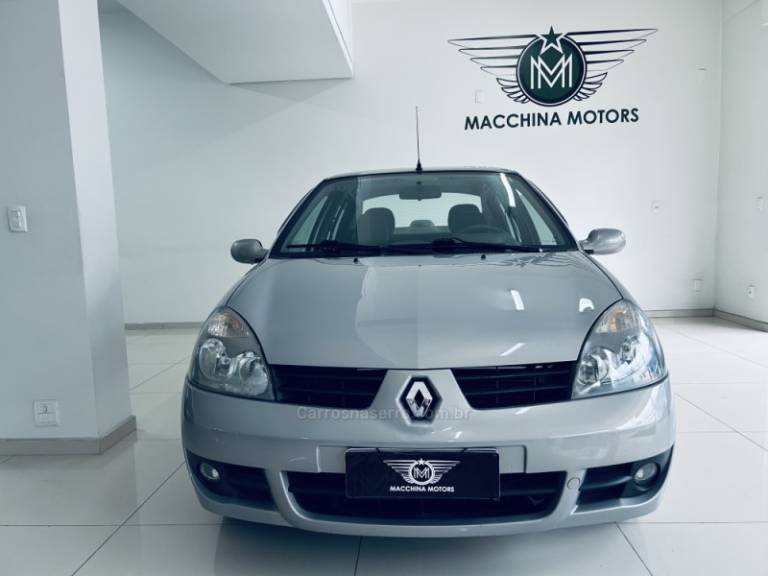 RENAULT - CLIO - 2008/2009 - Bege - R$ 26.990,00