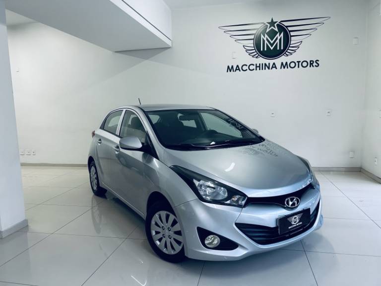 HYUNDAI - HB20 - 2015/2015 - Prata - R$ 43.990,00