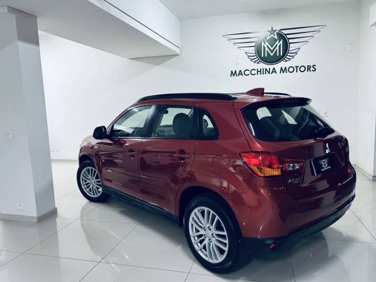 MITSUBISHI - ASX - 2018/2018 - Vermelha - R$ 86.990,00