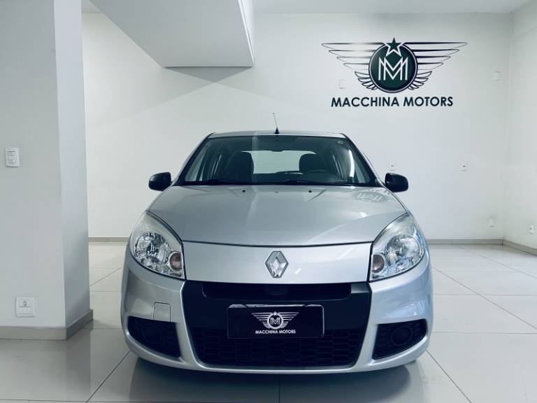 RENAULT - SANDERO - 2013/2013 - Prata - R$ 25.990,00