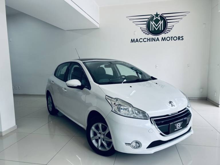 PEUGEOT - 208 - 2014/2015 - Branca - R$ 39.990,00