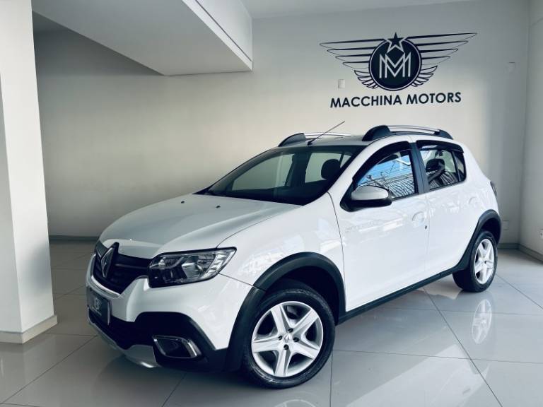 RENAULT - SANDERO - 2020/2021 - Branca - R$ 64.990,00