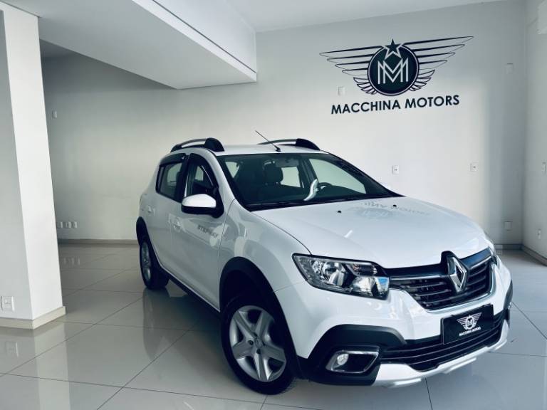 RENAULT - SANDERO - 2020/2021 - Branca - R$ 64.990,00