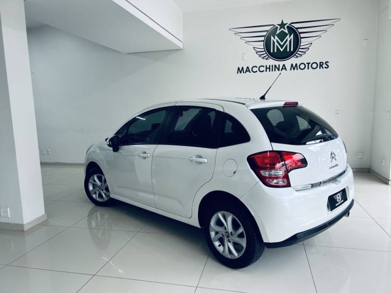 CITROËN - C3 - 2014/2015 - Branca - R$ 41.990,00