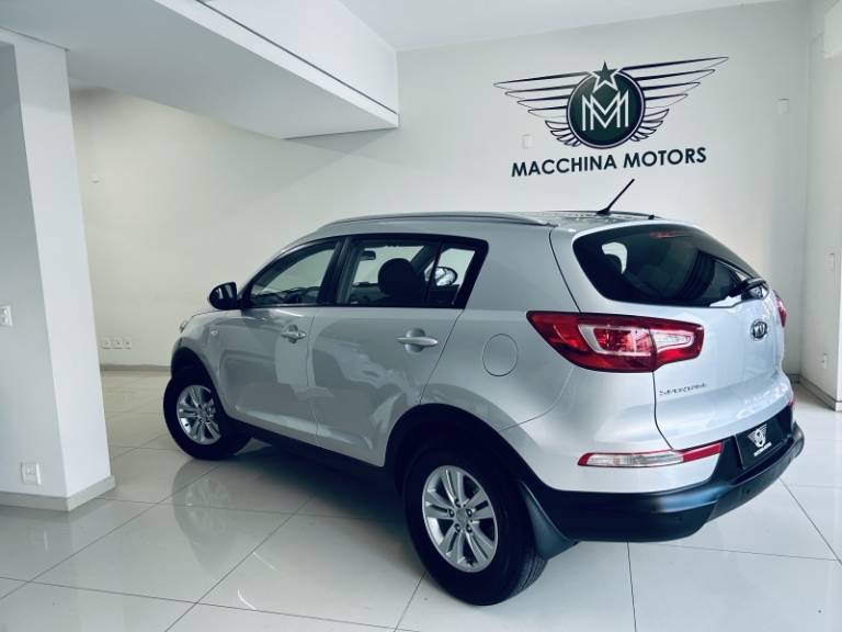 KIA MOTORS - SPORTAGE - 2011/2011 - Prata - R$ 59.990,00
