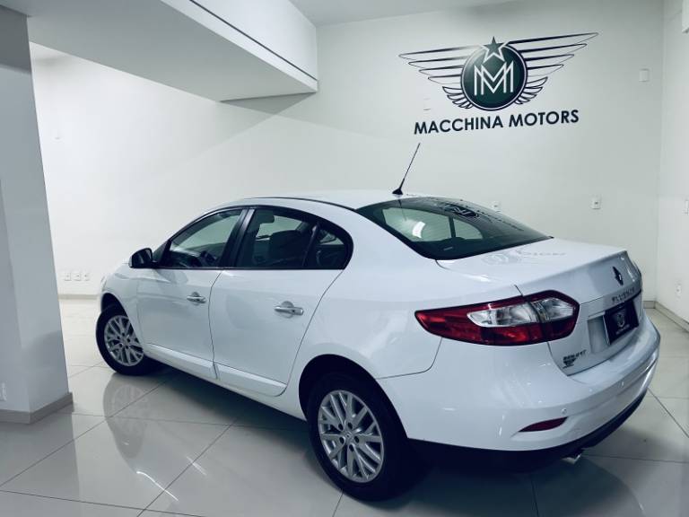 RENAULT - FLUENCE - 2014/2015 - Branca - R$ 47.990,00