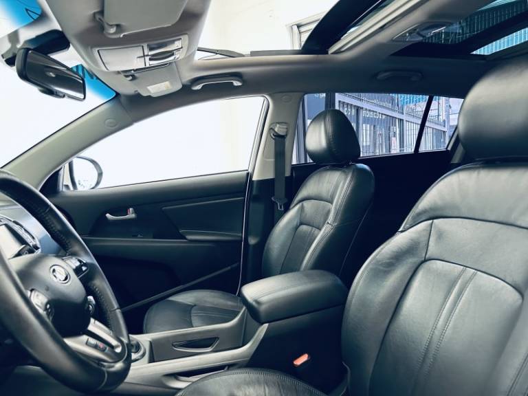 KIA MOTORS - SPORTAGE - 2015/2015 - Branca - R$ 83.990,00