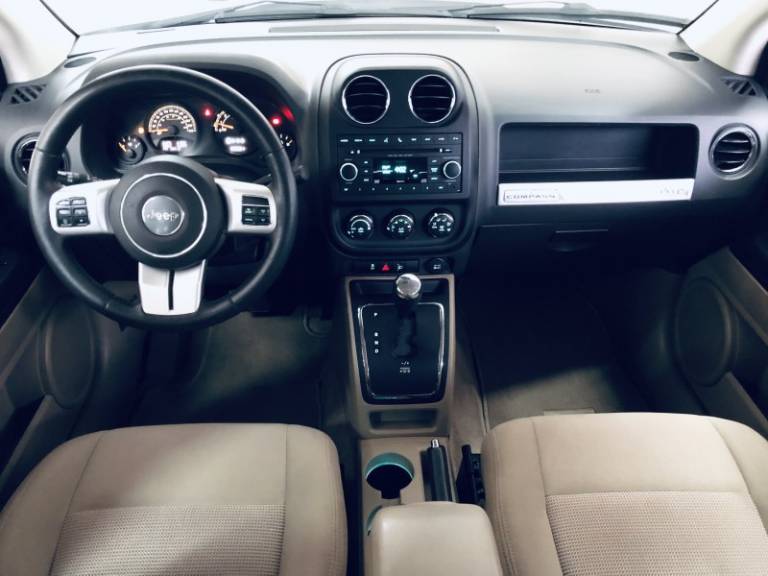 JEEP - COMPASS - 2014/2014 - Branca - R$ 55.990,00