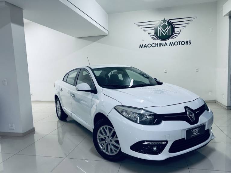 RENAULT - FLUENCE - 2014/2015 - Branca - R$ 47.990,00