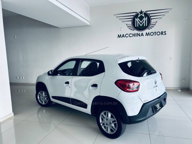 RENAULT - KWID - 2017/2018 - Branca - R$ 34.990,00