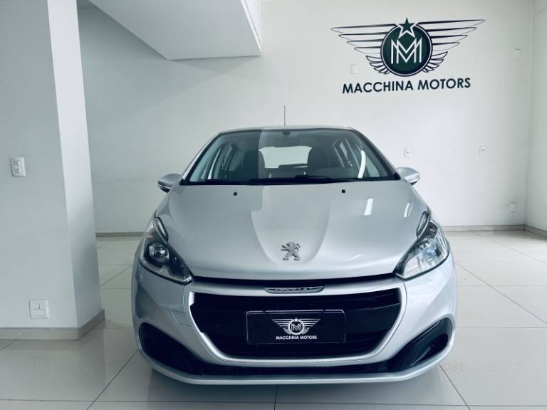 PEUGEOT - 208 - 2017/2018 - Prata - R$ 42.990,00