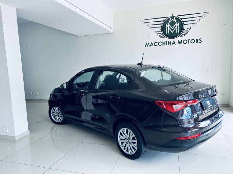 FIAT - CRONOS - 2021/2022 - Roxa - R$ 66.990,00